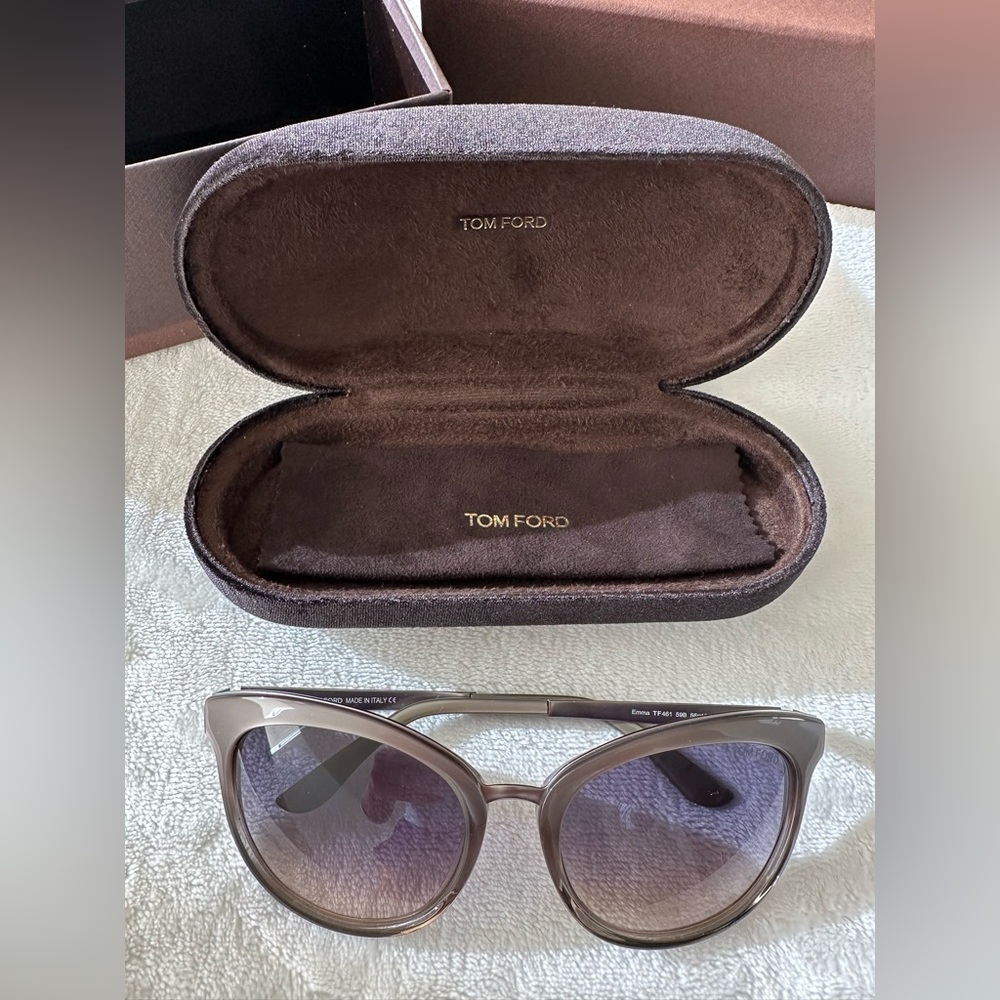 Tom Ford - Unworn - Picture 2 of 10